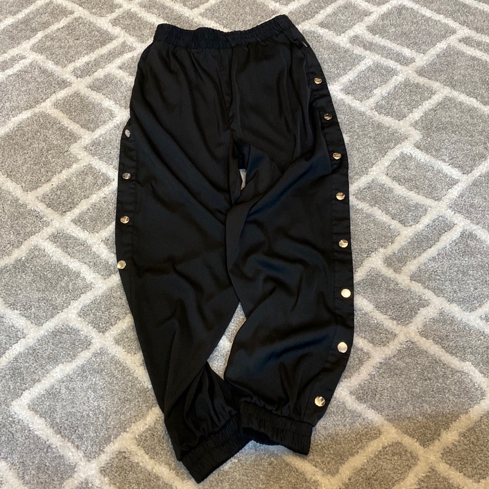 Forever21 black large pants. Worn one time
